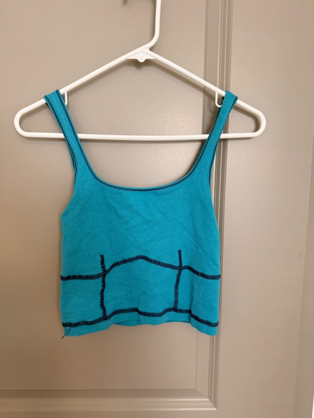 BDG Cropped Tank Top Size Large